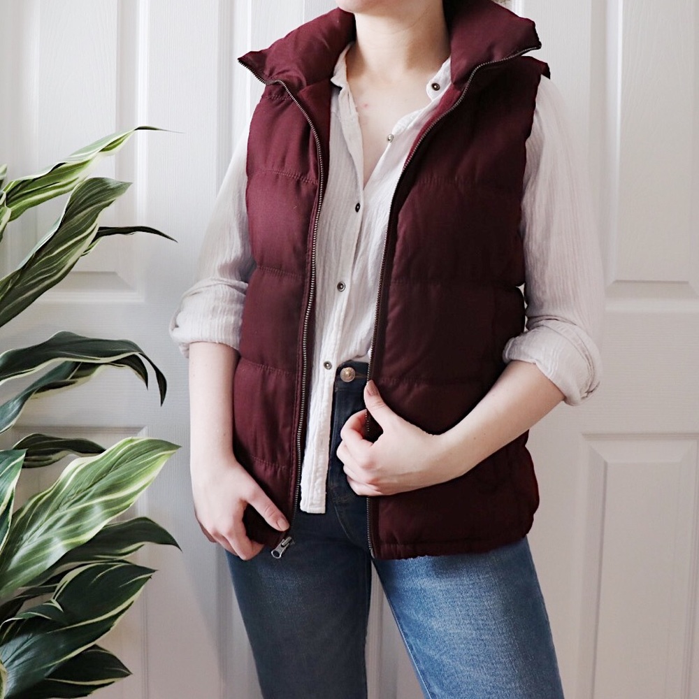 Maroon Zip-Up Puffer Vest